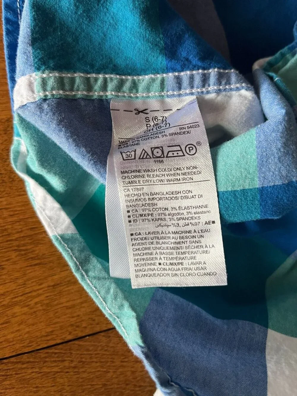 Old Navy green and blue plaid shirt S 6-7